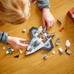 Alternative view 2 of LEGO City Space Interstellar Spaceship 60430