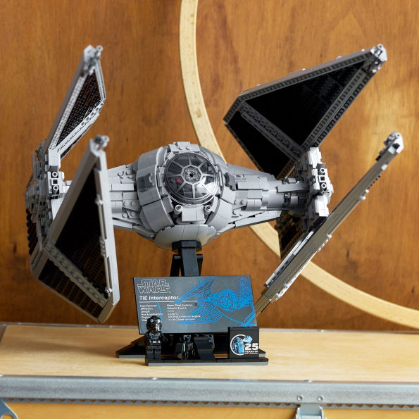 LEGO Star Wars TIE Interceptor 75382 by LEGO Systems Inc