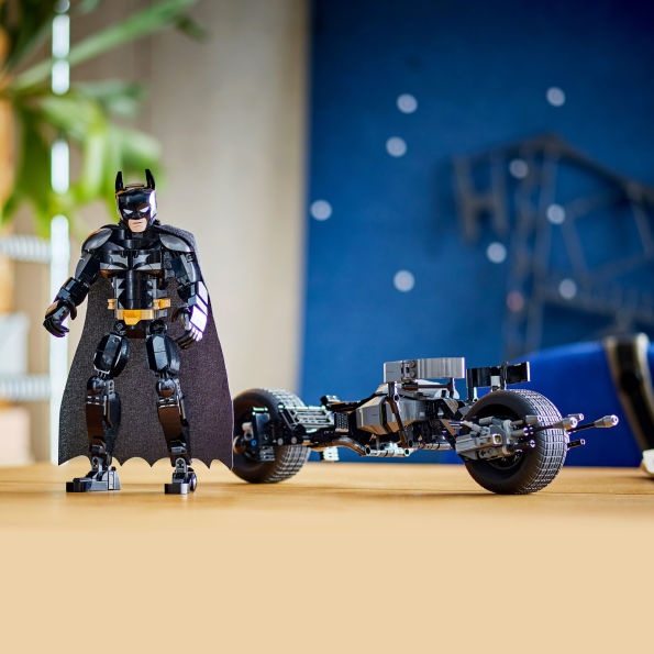LEGO Super Heroes DC Batman Construction Figure and the Bat-Pod Bike 76273