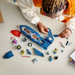 Alternative view 3 of LEGO Super Heroes X-Men X-Jet 76281