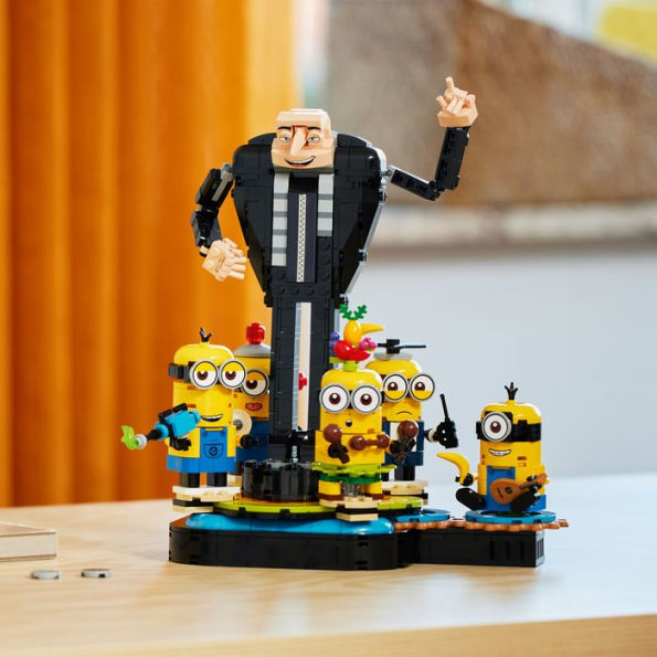 LEGO Despicable Me Brick-Built Gru and Minions 75582