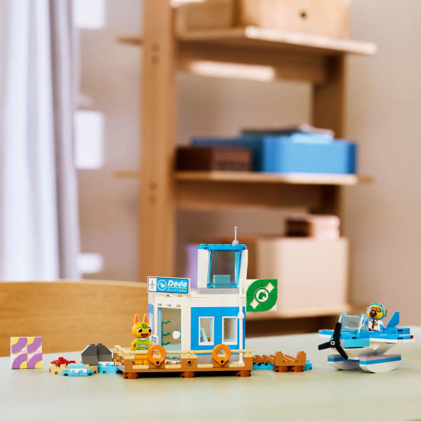LEGO Animal Crossing Fly with Dodo Airlines 77051