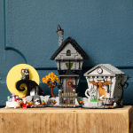 Alternative view 5 of LEGO Ideas Disney Tim Burton's The Nightmare Before Christmas 21351