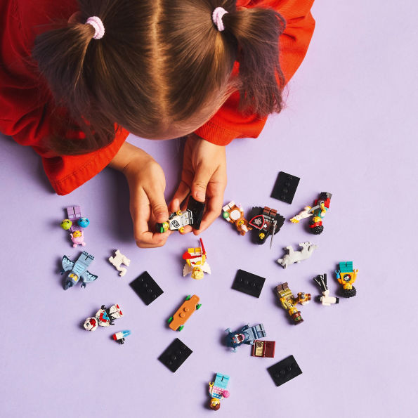 LEGO Minifigures Series 27 71048
