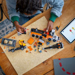 Alternative view 4 of LEGO City Big Vehicles Heavy-Duty Recovery Tow Truck with Crane 60467