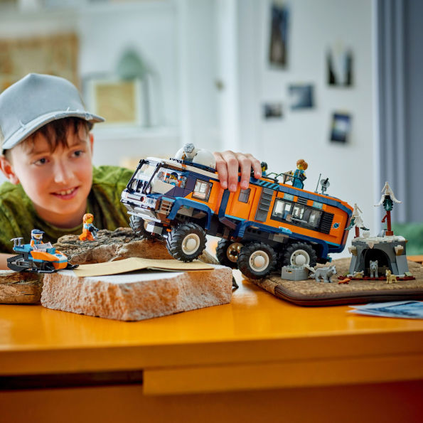 LEGO City Exploration Arctic Explorer Science Lab Truck 60471