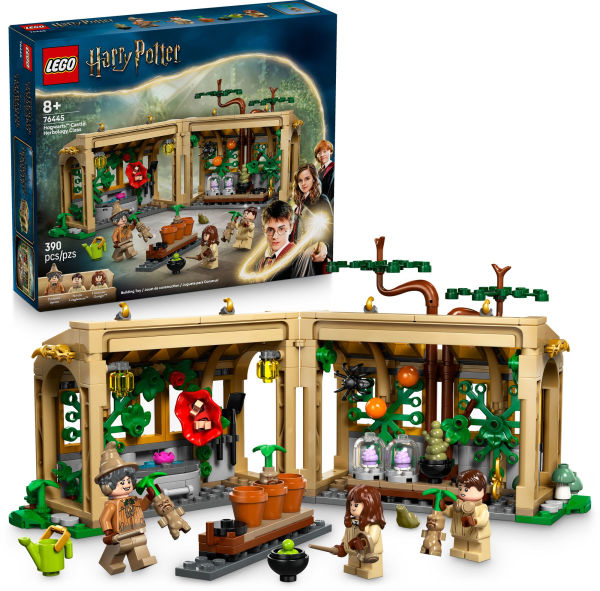 LEGO Harry Potter Hogwarts Castle: Herbology Class 76445