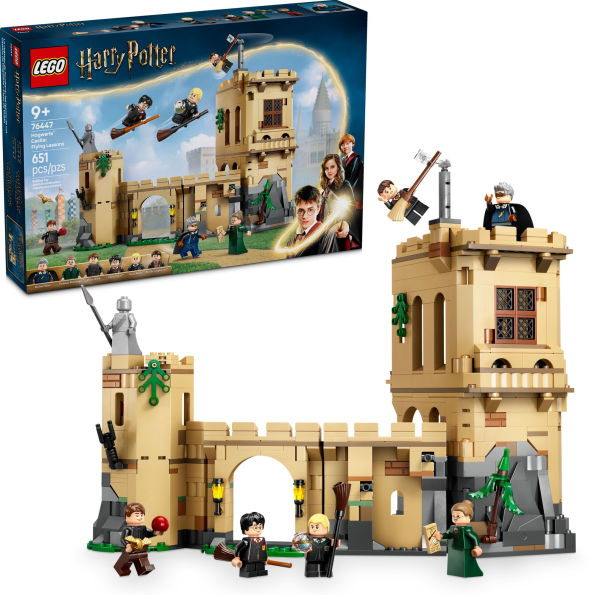 LEGO Harry Potter Hogwarts Castle: Flying Lessons 76447