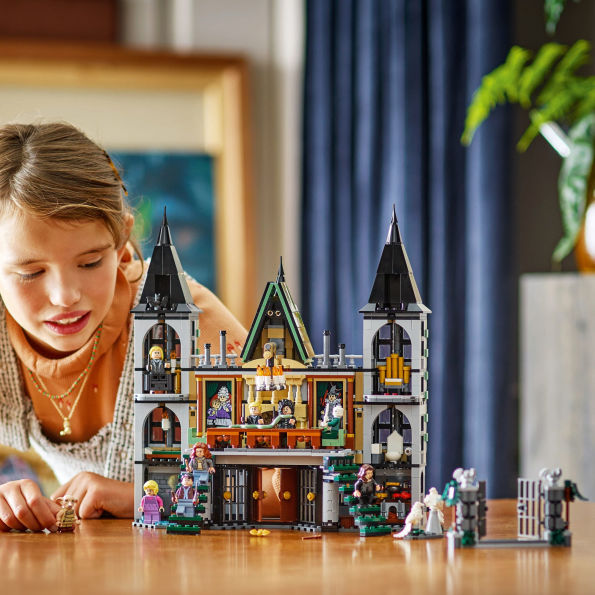 LEGO Harry Potter Malfoy Manor 76453