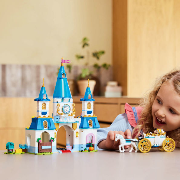 LEGO Disney Princess Cinderella's Castle & Horse Carriage 43275