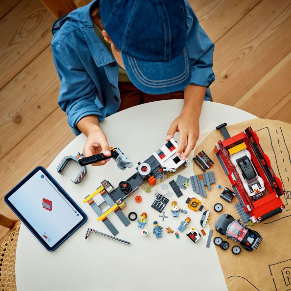 LEGO My City Scrapyard with Cars 60472