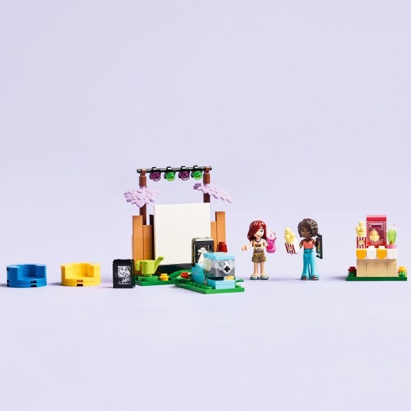 LEGO Friends Friendship Movie Night 42642