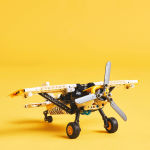 Alternative view 5 of LEGO Technic Bush Plane 42198