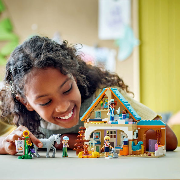 LEGO Friends Horse and Pet Vet Clinic 42651