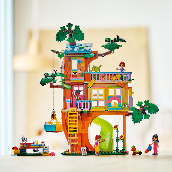 LEGO Friends Friendship Tree House Hangout 42652