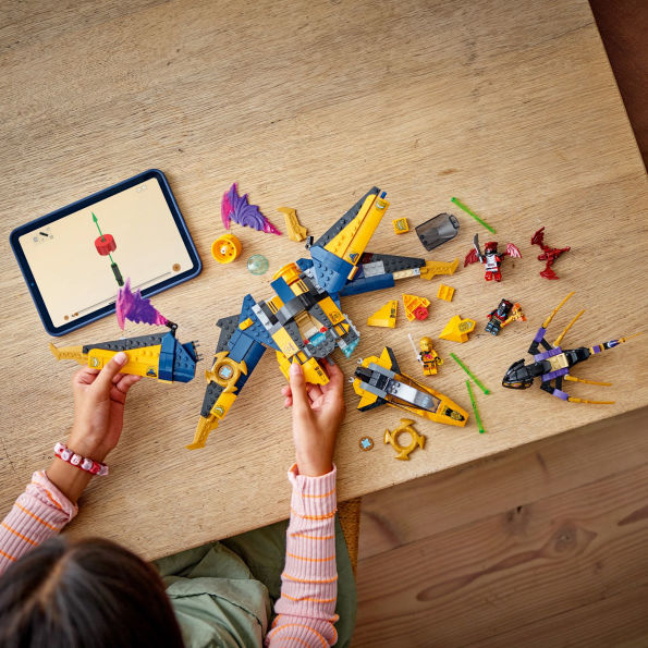 LEGO Ninjago Ras and Arin's Super Storm Jet 71833