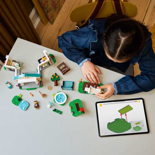 LEGO Animal Crossing Blathers's Museum Collection 77056