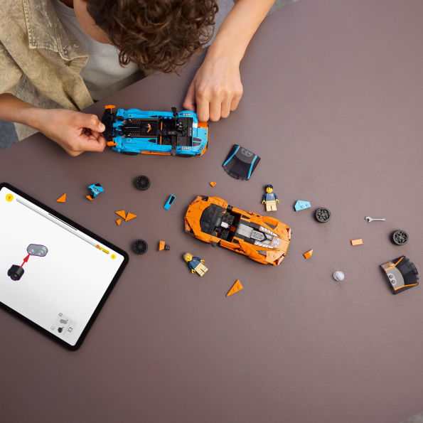 LEGO Speed Champions Lamborghini Revuelto & Hurac?n STO 77238