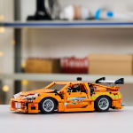 Alternative view 5 of LEGO Technic 42204 Fast and Furious Toyota Supra MK4