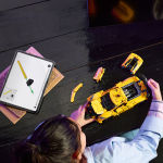 Alternative view 3 of LEGO Technic 42205 Chevrolet Corvette Stingray