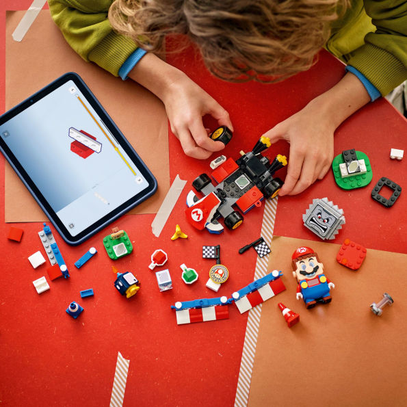 LEGO Super Mario Mario Kart Interactive LEGO? Mario? & Standard Kart 72043