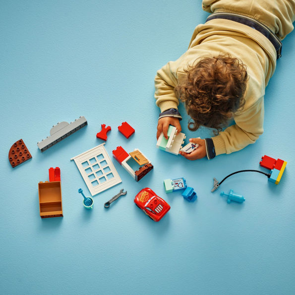 LEGO DUPLO Disney McQueen's Visit to Doc's Garage 10456