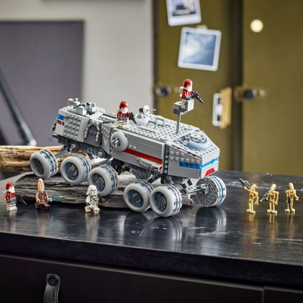 LEGO Star Wars Republic Juggernaut 75413