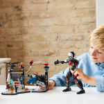 Alternative view 4 of LEGO Super Heroes Marvel Captain America: Civil War Action Battle 76314