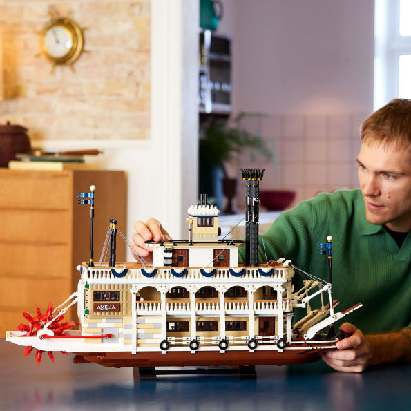 LEGO Ideas River Steamboat 21356