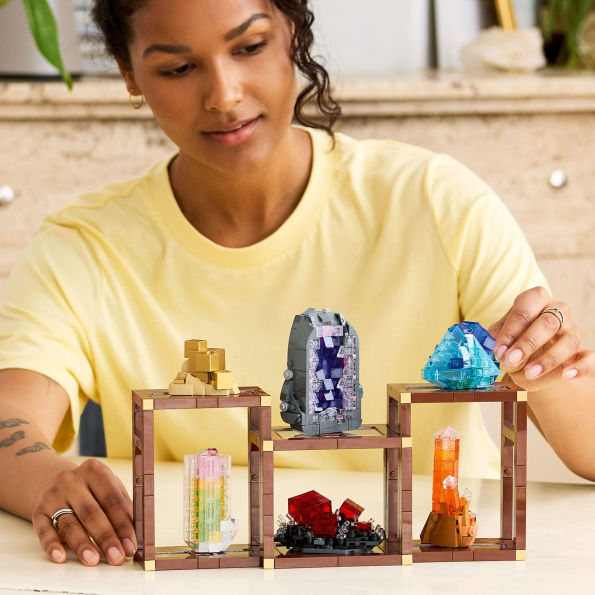 LEGO Ideas Mineral Collection 21362