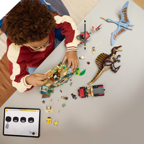 LEGO Jurassic World Spinosaurus & Quetzalcoatlus Air Mission 76976