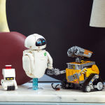 Alternative view 3 of LEGO Disney Pixar WALL-E and EVE 43279