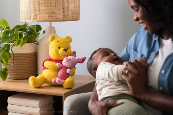 GUND Disney Official Pooh and Piglet Knit Plush, Winnie the Pooh, Stuffed Animal for Ages 1 and Up, Yellow/Pink, 10?