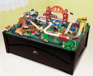 Alternative view 3 of Metropolis Train Table and Set