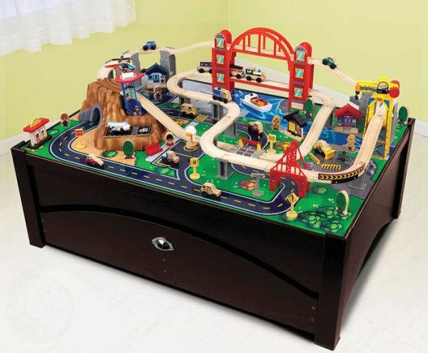 Metropolis Train Table and Set