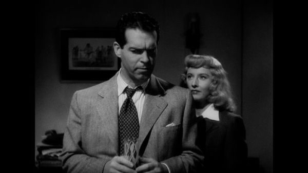 Double Indemnity [4K Ultra HD Blu-ray/Blu-ray] [Criterion Collection]