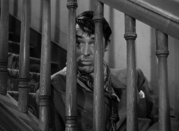 Arsenic and Old Lace [Criterion Collection]