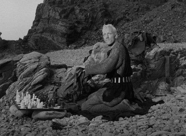 The Seventh Seal [4K Ultra HD Blu-ray/Blu-ray] [Criterion Collection]