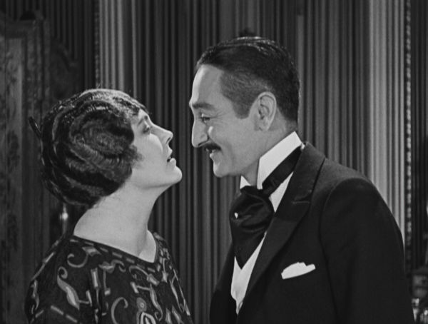 A Woman of Paris [Criterion Collection] [Blu-ray]