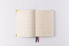 Alternative view 8 of 2025 Dutch Masters Kitten 17-Month Weekly Medium Bound Planner