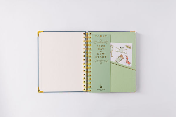 2025 Good Life Frogs 17-Month Weekly Medium Spiral Planner