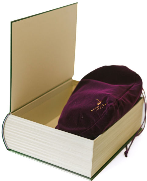 Snaily's Books 1,000 Piece Puzzle