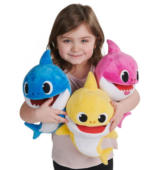 Shark Family Singing Puppet (Assorted; Styles Vary)