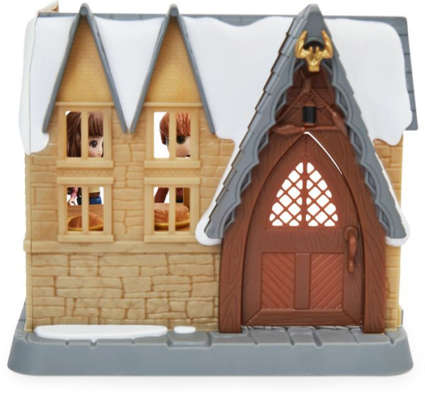 Wizarding World Three Broomsticks Collectible Doll Playset