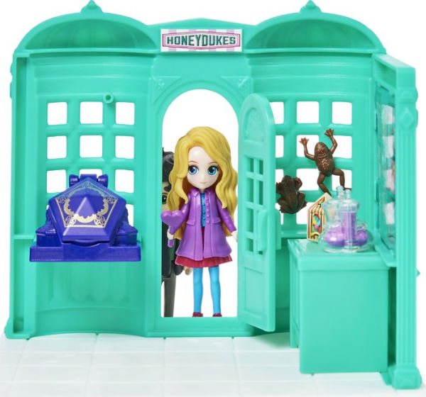 Wizarding World Honey Duke's Collectible Doll Playset