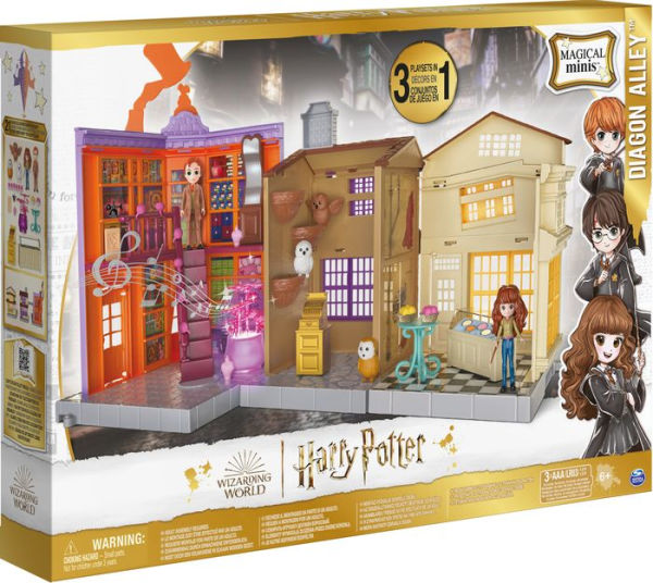 Wizarding World Standard Diagon Alley Doll Collectibles & Playset