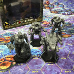 Alternative view 3 of BattleTech Eridani Light Horse Hunter Lance (B&N Exclusive)