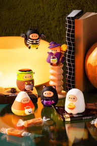 Title: Tayto Goes Trick-or-Treating Blind Box Figure