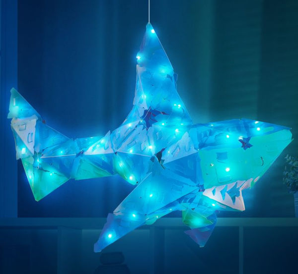 Creatto: Shimmer Shark & Ocean Pals - Light Up Crafting Kit