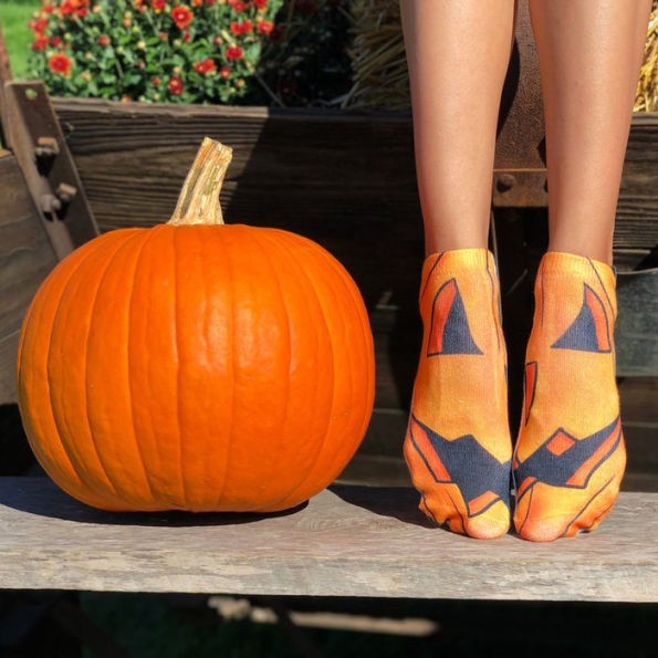 Jack-o'-Lantern Socks